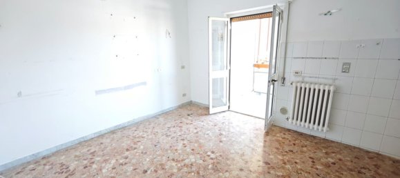 3 chambres Appartement à Bari, Italy No. 361798 18