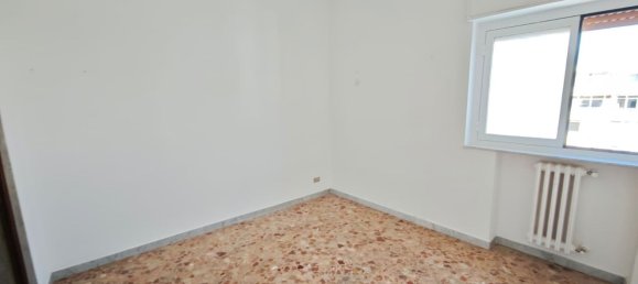 3 chambres Appartement à Bari, Italy No. 361798 9
