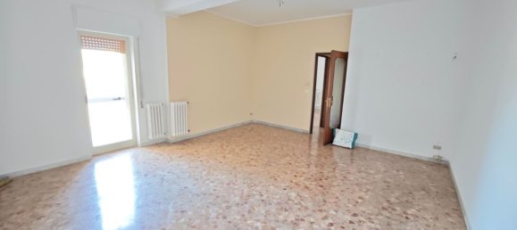3 chambres Appartement à Bari, Italy No. 361798 22