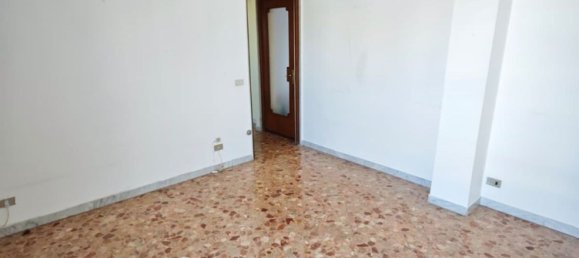 3 chambres Appartement à Bari, Italy No. 361798 26