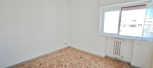3 chambres Appartement à Bari, Italy No. 361798 6