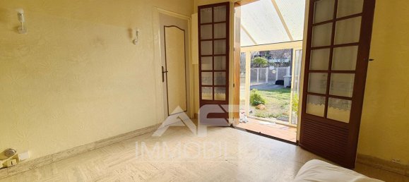 2 Schlafzimmer Haus in Chatou, France, Nr. 176662 4