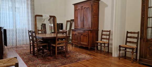 6 bedrooms House in Orleans, France No. 233933 8