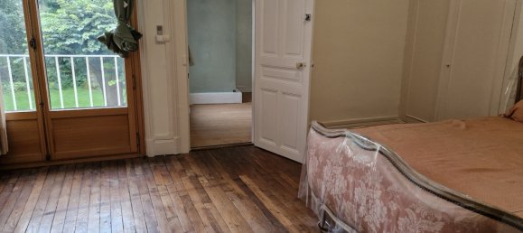 6 bedrooms House in Orleans, France No. 233933 17