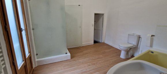 6 bedrooms House in Orleans, France No. 233933 15