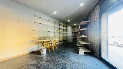 39m² Commercial property in L'Hospitalet de Llobregat, Spain No. 179158