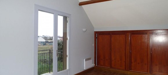 Edificio de 13 habitaciónes en Gien, France No. 241263 16