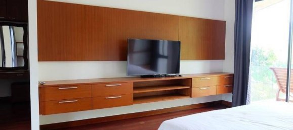 Вилла с 4 спальнями в Кату, Таиланд № 5947 2