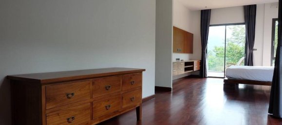 Вилла с 4 спальнями в Кату, Таиланд № 5947 9