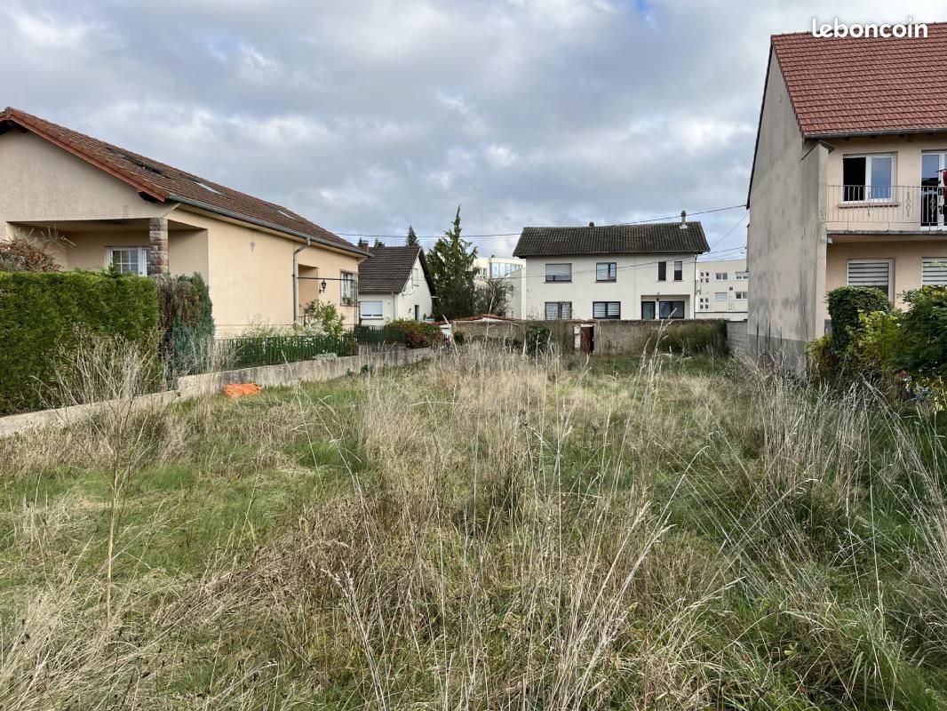 582m² Land in Sarralbe, France No. 91292