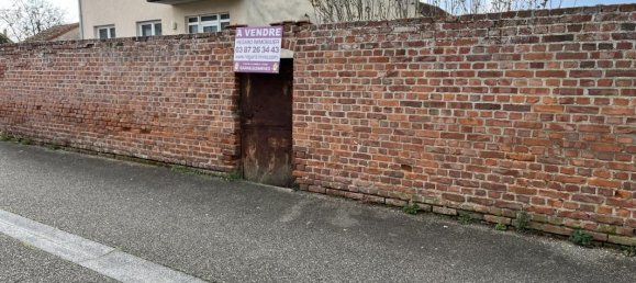 582m² Land in Sarralbe, France No. 91292 7