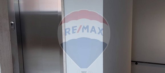 مكتب في Monterotondo, Italy 65متر مربع رقم 380132 17