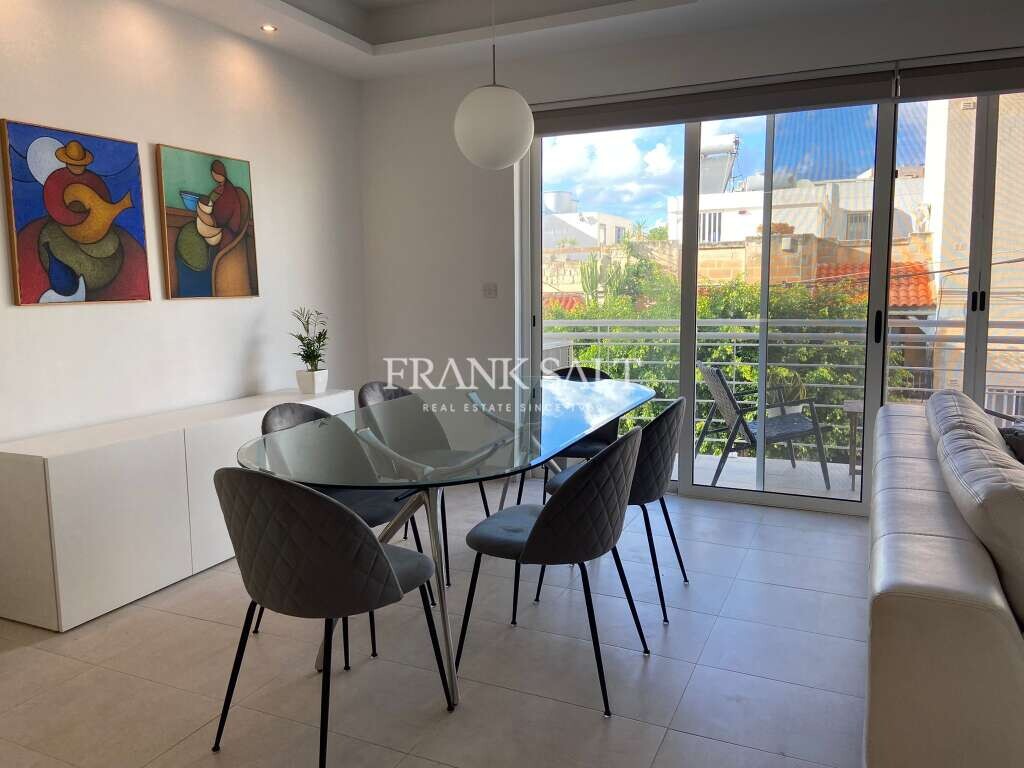 Apartamento de 3 dormitorios en Swieqi, Malta No. 10126