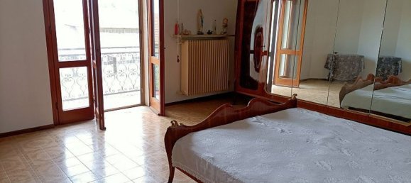 Casa de 5 divisões em Mortara, Italy N.º 105392 37