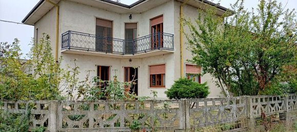 Casa de 5 divisões em Mortara, Italy N.º 105392 42