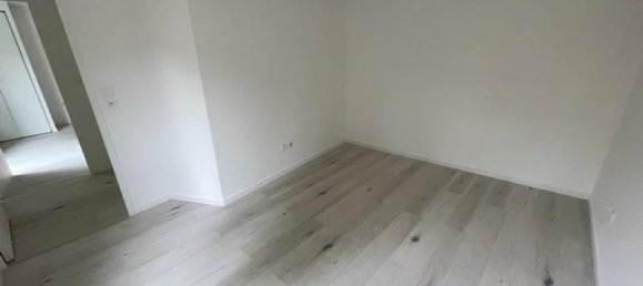 1 bedroom Apartment in Persan, France No. 183691 5