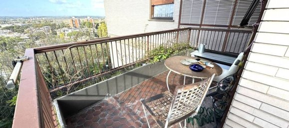 4 bedrooms Apartment in Rome, Italy No. 112403 30