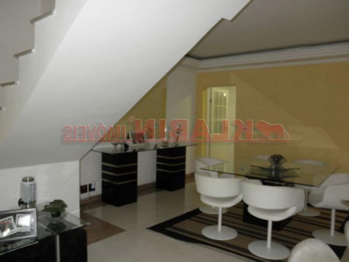 Casa de 3 dormitorios en Sao Paulo, Brazil No. 558715