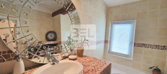 3 bedrooms House in Gard, France No. 277204 12