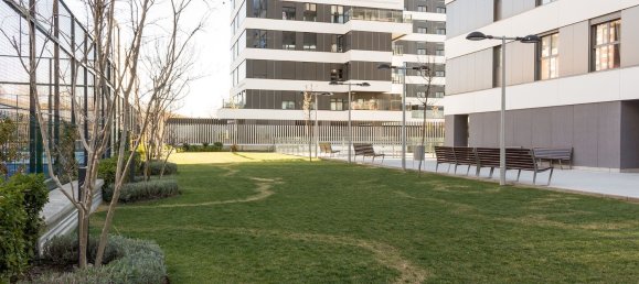 3 bedrooms Apartment in Madrid, Spain No. 178945 26