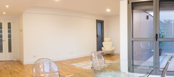 3 bedrooms Apartment in Madrid, Spain No. 178945 18