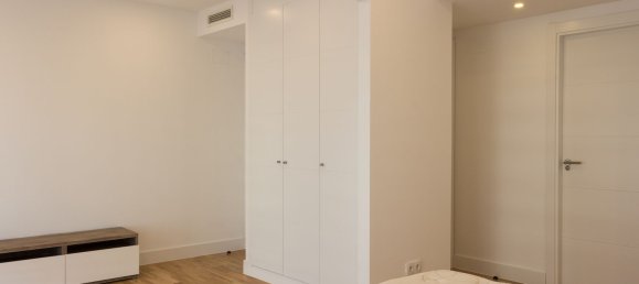 3 bedrooms Apartment in Madrid, Spain No. 178945 22