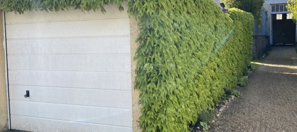 4 bedrooms House in Tours, France No. 72878 2