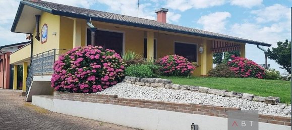 3 bedrooms House in Piombino Dese, Italy No. 291374 15