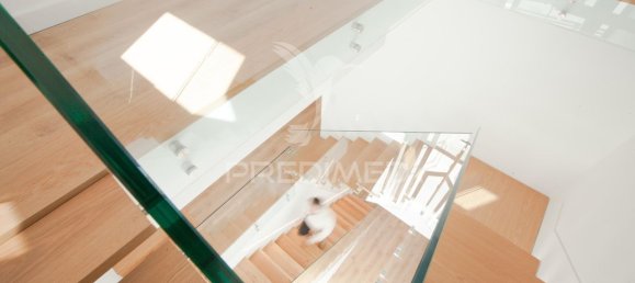 Villa de 4 dormitorios en Almada, Portugal No. 140015 9