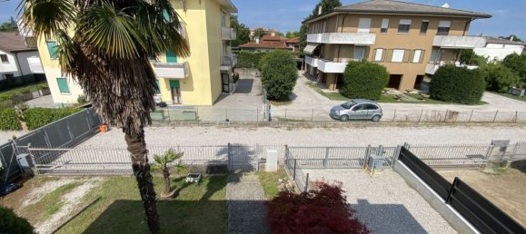 4 bedrooms Apartment in Vigonovo, Italy No. 355647 7