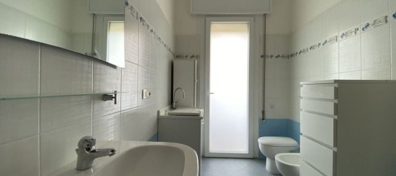 4 bedrooms Apartment in Vigonovo, Italy No. 355647 11