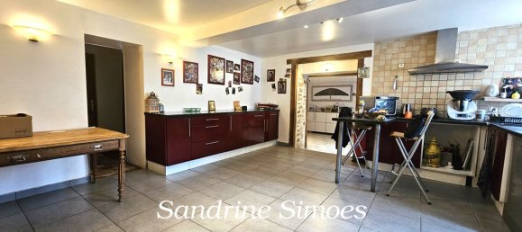 5 chambres Maison à Vienne, France No. 343817 3