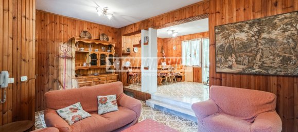 4 rooms House in Serramazzoni, Italy No. 372821 12