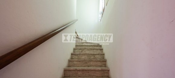 4 rooms House in Serramazzoni, Italy No. 372821 9