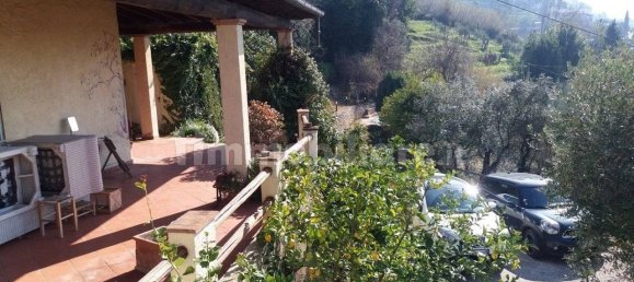 2 bedrooms House in Forte dei Marmi, Italy No. 227887 2