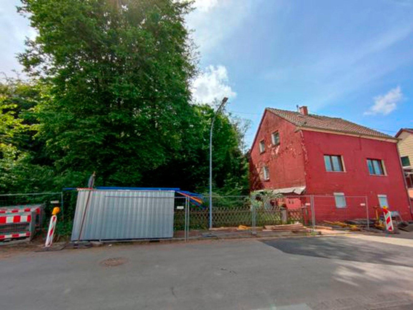 Земельный участок 110м² в Нойнкирхен, Германия № 242048