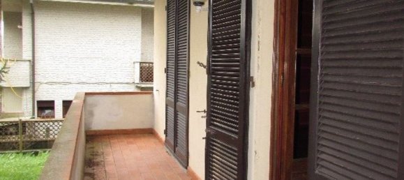 Villa de 7 divisões em Lucca, Italy N.º 35536 10