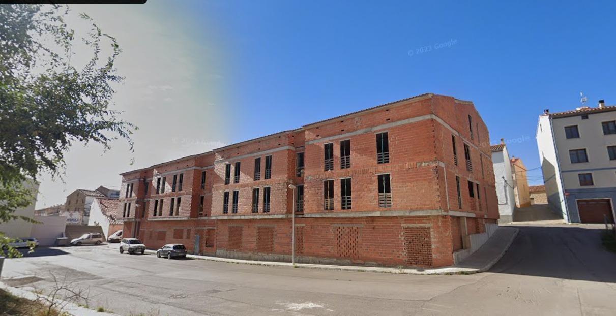 1600m² Building in Castellon, Spain No. 163986