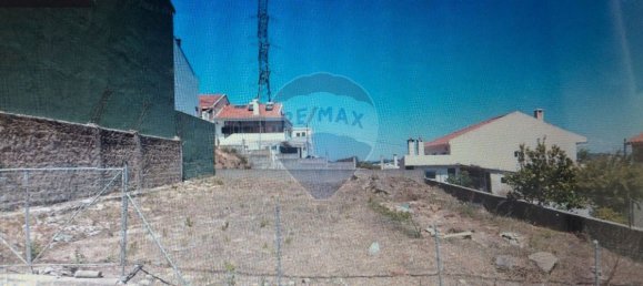 281m² Land in Amadora, Portugal No. 67320 3