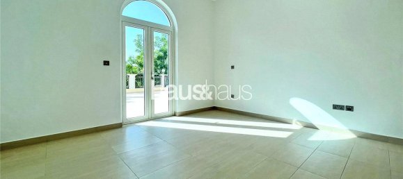 4 bedrooms Villa in Jumeirah Park, UAE No. 99783 21