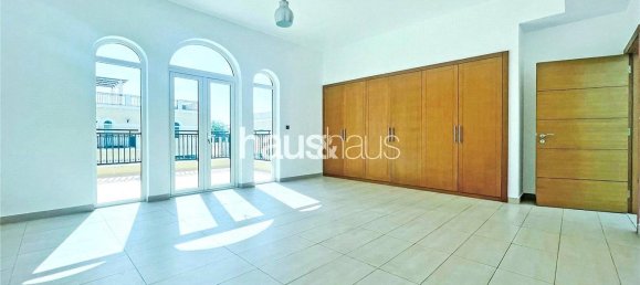 4 bedrooms Villa in Jumeirah Park, UAE No. 99783 11