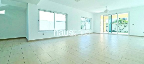 4 bedrooms Villa in Jumeirah Park, UAE No. 99783 9