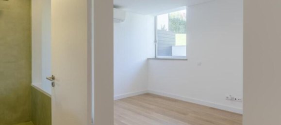 6 bedrooms Villa in Oeiras, Portugal No. 112523 16