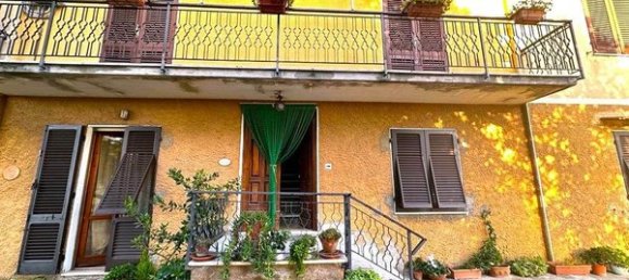 Дом с 10 комнатами в Казале Мариттимо, Италия № 221121 25