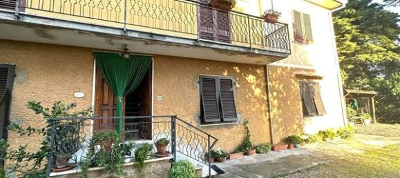 Дом с 10 комнатами в Казале Мариттимо, Италия № 221121 8