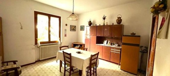 Дом с 10 комнатами в Казале Мариттимо, Италия № 221121 16