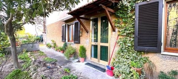 Дом с 10 комнатами в Казале Мариттимо, Италия № 221121 23