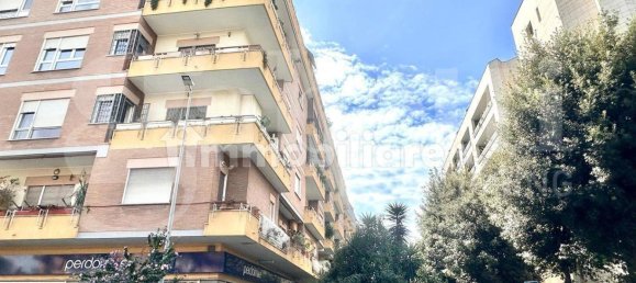 2 Schlafzimmer Wohnung in Rome, Italy, Nr. 157377 18