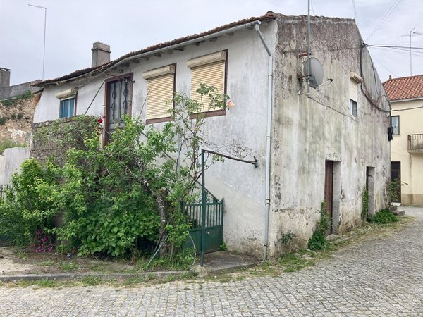 4 bedrooms House in Trancoso, Portugal No. 24272