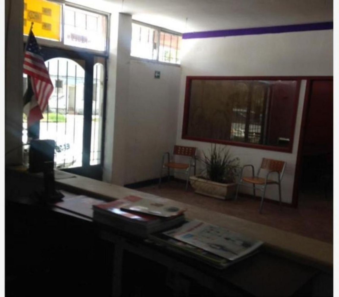  Building in Playa Vicente, Mexico No. 200472